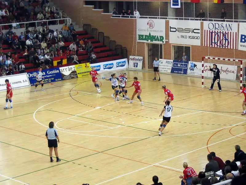 Handball in English: discover the exact translation of this exciting sport