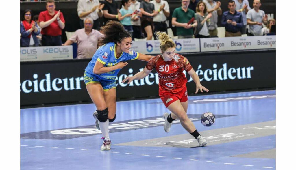 découvrez à quel âge commencer le handball, les catégories d’âge, et les conseils pour bien débuter ce sport collectif populaire. trouvez toutes les informations utiles pour pratiquer le handball à tout âge !