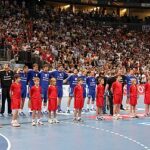 découvrez l'histoire du handball en russie, de ses débuts à son évolution, en passant par les grandes équipes et les moments marquants qui ont façonné ce sport dans le pays.