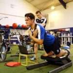 découvrez les secrets de la préparation physique et mentale avec 'minutes de foot : science de l'entraînement'. conseils, analyses et méthodes pour progresser au football et optimiser vos performances.