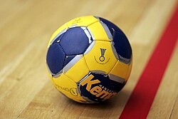 découvrez l’origine et l’histoire du mot hand-ball : son étymologie, sa signification et l’évolution de ce sport populaire. apprenez comment le terme est apparu et ce qu’il révèle sur le jeu.