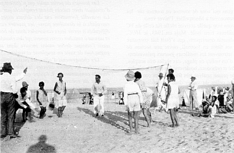 découvrez l'origine du volley-ball : son invention en 1895 par william g. morgan, son évolution, et comment ce sport est devenu populaire dans le monde entier. histoire, faits marquants et anecdotes à connaître !