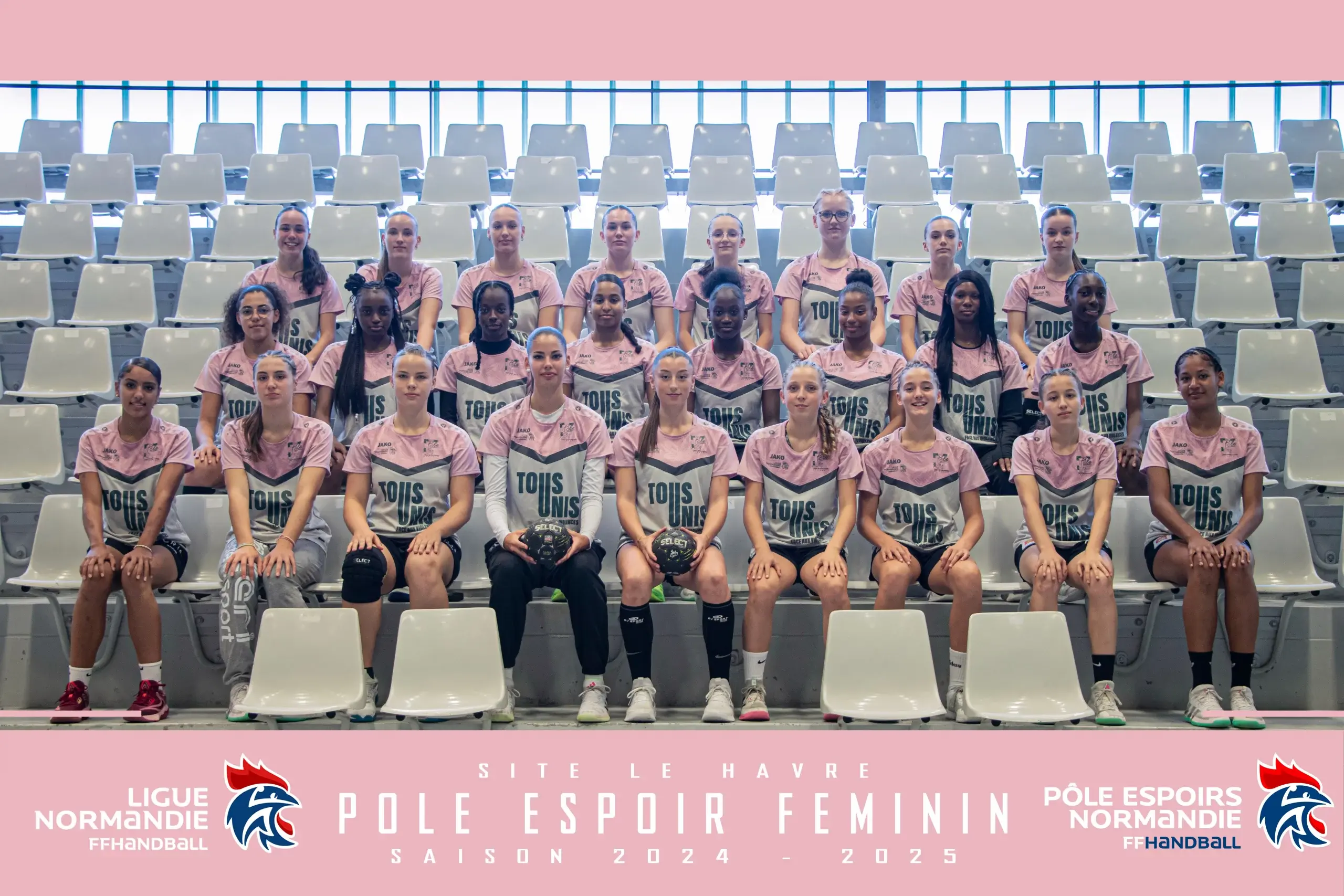 découvrez les étapes clés et conseils essentiels pour devenir handballeur professionnel et réussir dans le monde du handball.