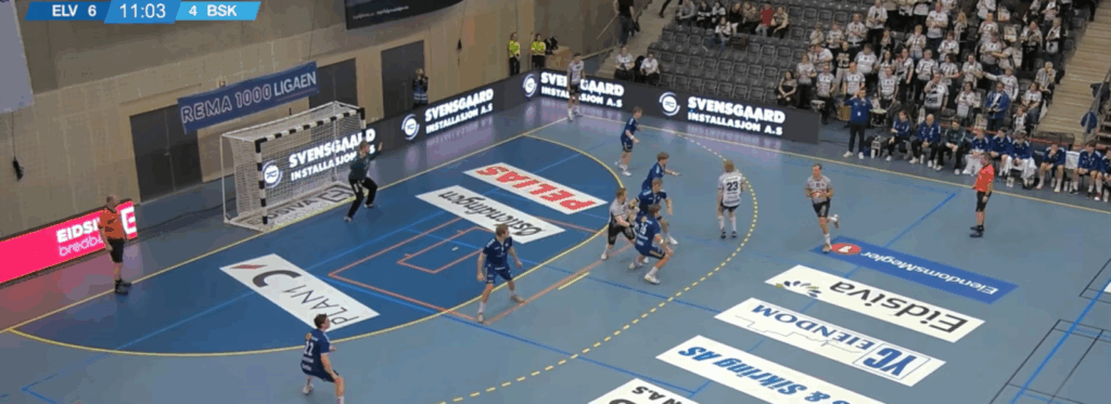 découvrez les vidéos incontournables pour apprendre le handball, améliorer vos techniques et progresser rapidement dans ce sport passionnant.