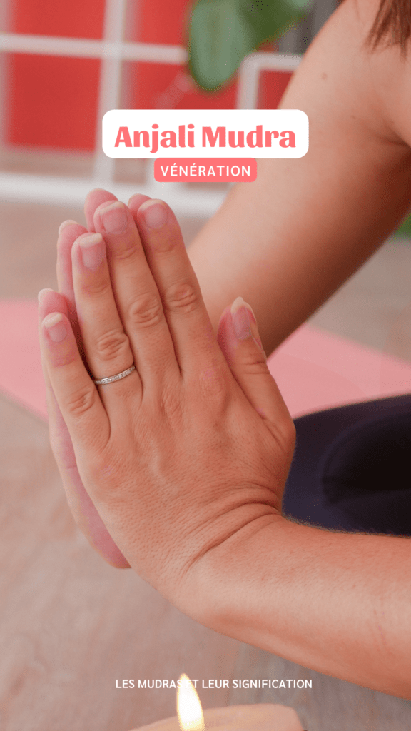 découvrez le pouvoir des mudras, ces gestes symboliques des mains, et apprenez leur signification pour harmoniser votre corps et esprit.
