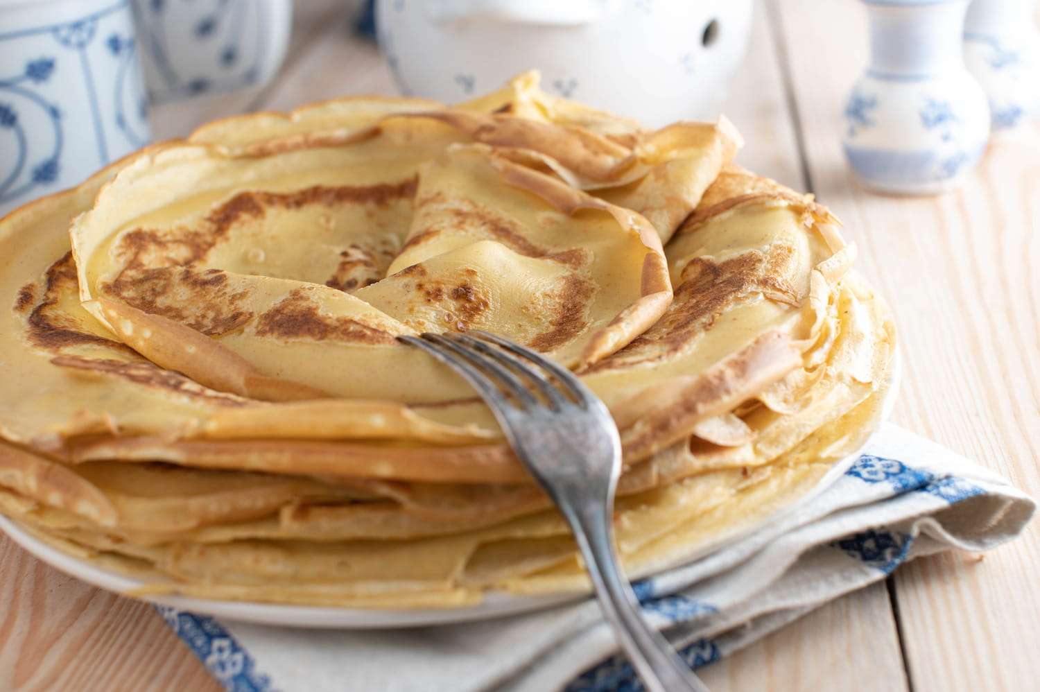 découvrez notre recette simple et rapide de crêpes sans gluten, parfaites pour un petit-déjeuner gourmand et adapté aux régimes sans gluten.