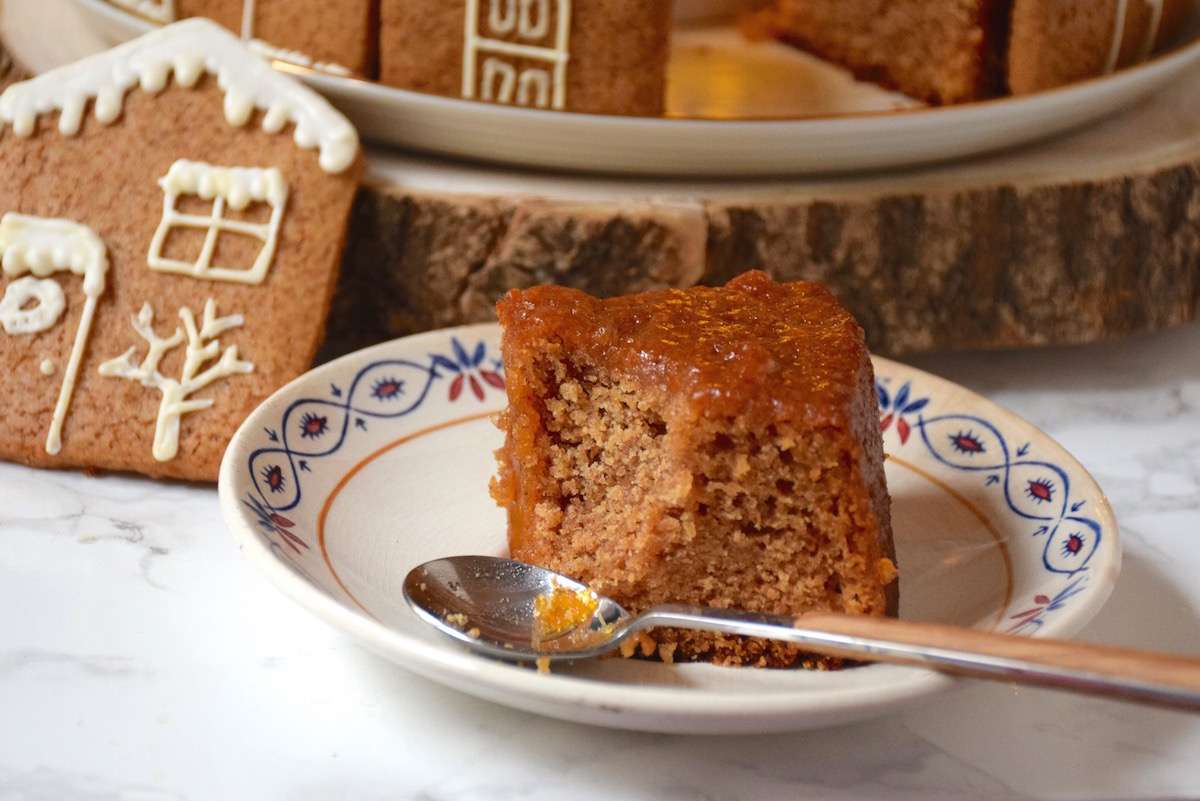 découvrez nos astuces essentielles pour une cuisson parfaite du pain d'épices, moelleux et parfumé à souhait, pour des fêtes gourmandes réussies.