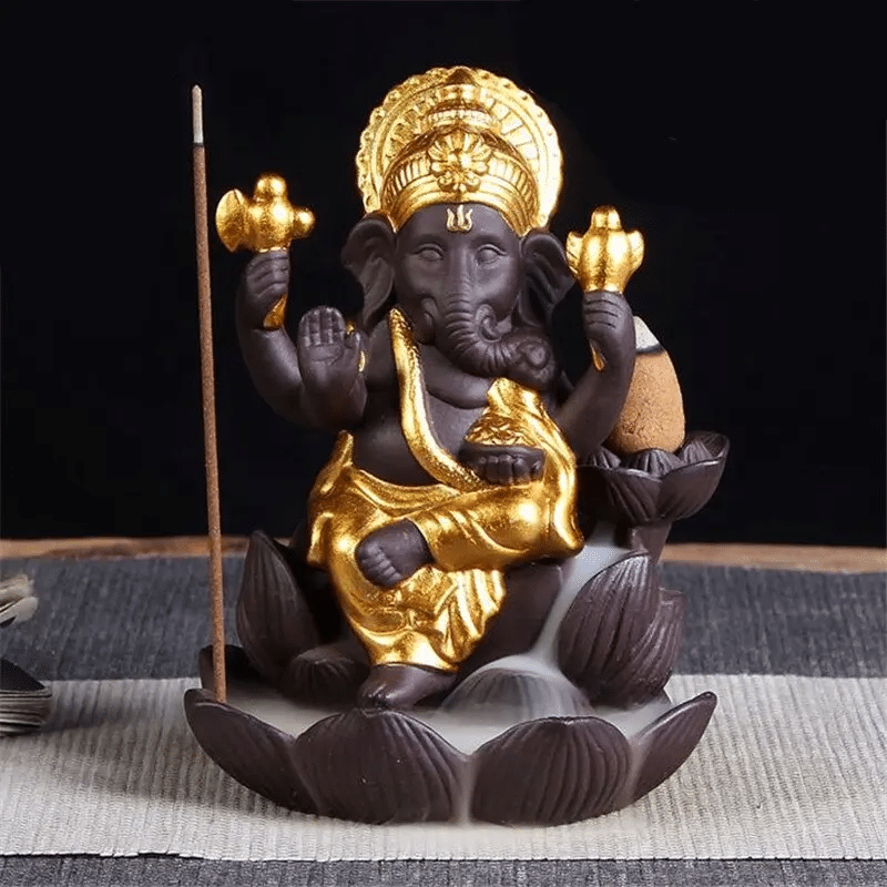 découvrez dieu ganesh, symbole de porte-bonheur et de sagesse en inde, vénéré pour sa capacité à éliminer les obstacles et apporter prospérité.