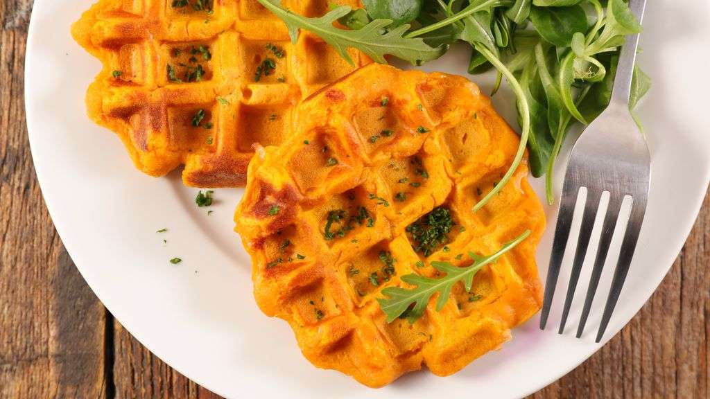 découvrez notre recette de gaufre patate douce saine, délicieuse et facile à préparer, parfaite pour un petit-déjeuner gourmand et nutritif.