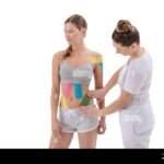 découvrez comment la kinésiologie peut vous accompagner efficacement dans votre démarche de perte de poids grâce à des techniques naturelles et personnalisées.