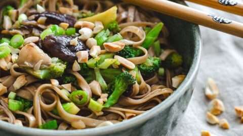 découvrez notre guide sain des nouilles sans gluten et soba, pour allier plaisir et bien-être dans vos repas quotidiens.