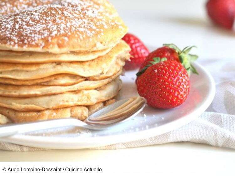 découvrez notre recette facile de pancakes sains à la compote, parfaits pour un petit-déjeuner gourmand et équilibré.