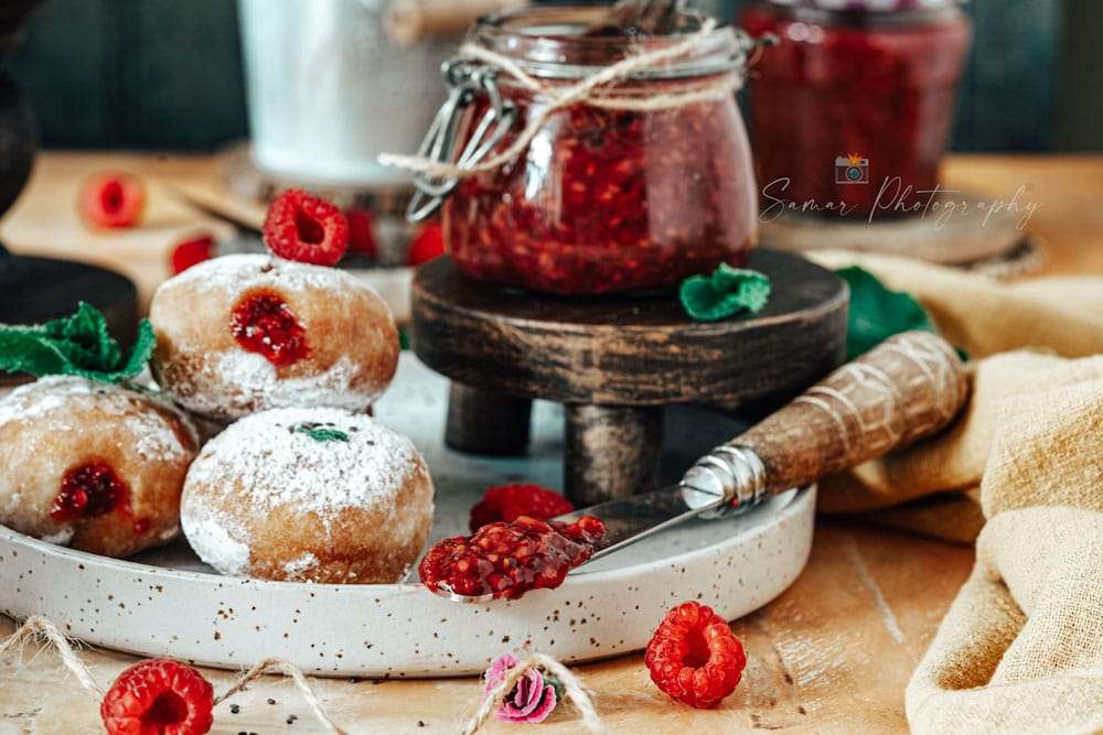 apprenez à préparer une délicieuse confiture maison aux graines de chia, saine et facile à réaliser pour un petit-déjeuner gourmand et naturel.